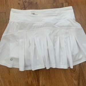 Lululemon Circuit Breaker Skirt Size 4